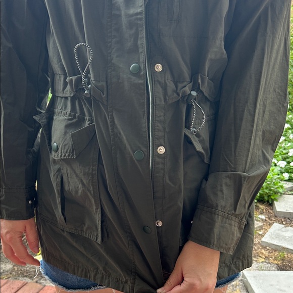 Jcrew Women’s Perfect Lightweight jacket in olive Green - Picture 6 of 9